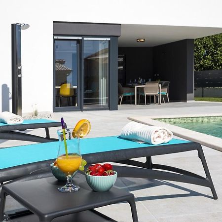 Modern 3-Bedroom Villa With A Private Pool Pula Zewnętrze zdjęcie